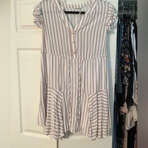 ‼️SOLD‼️Jodifl Tan and White Dress/Top